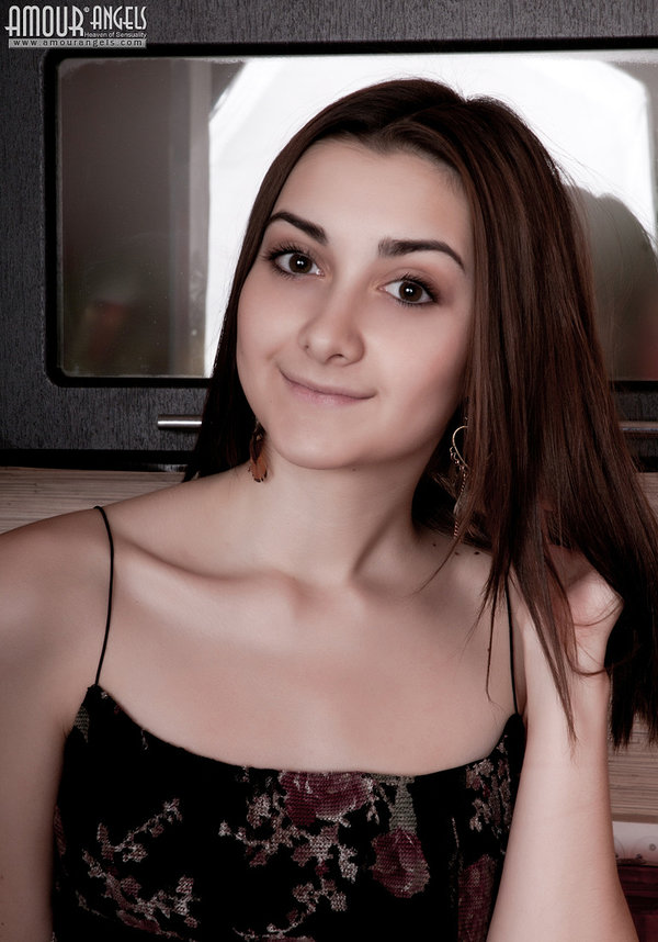Света, 19